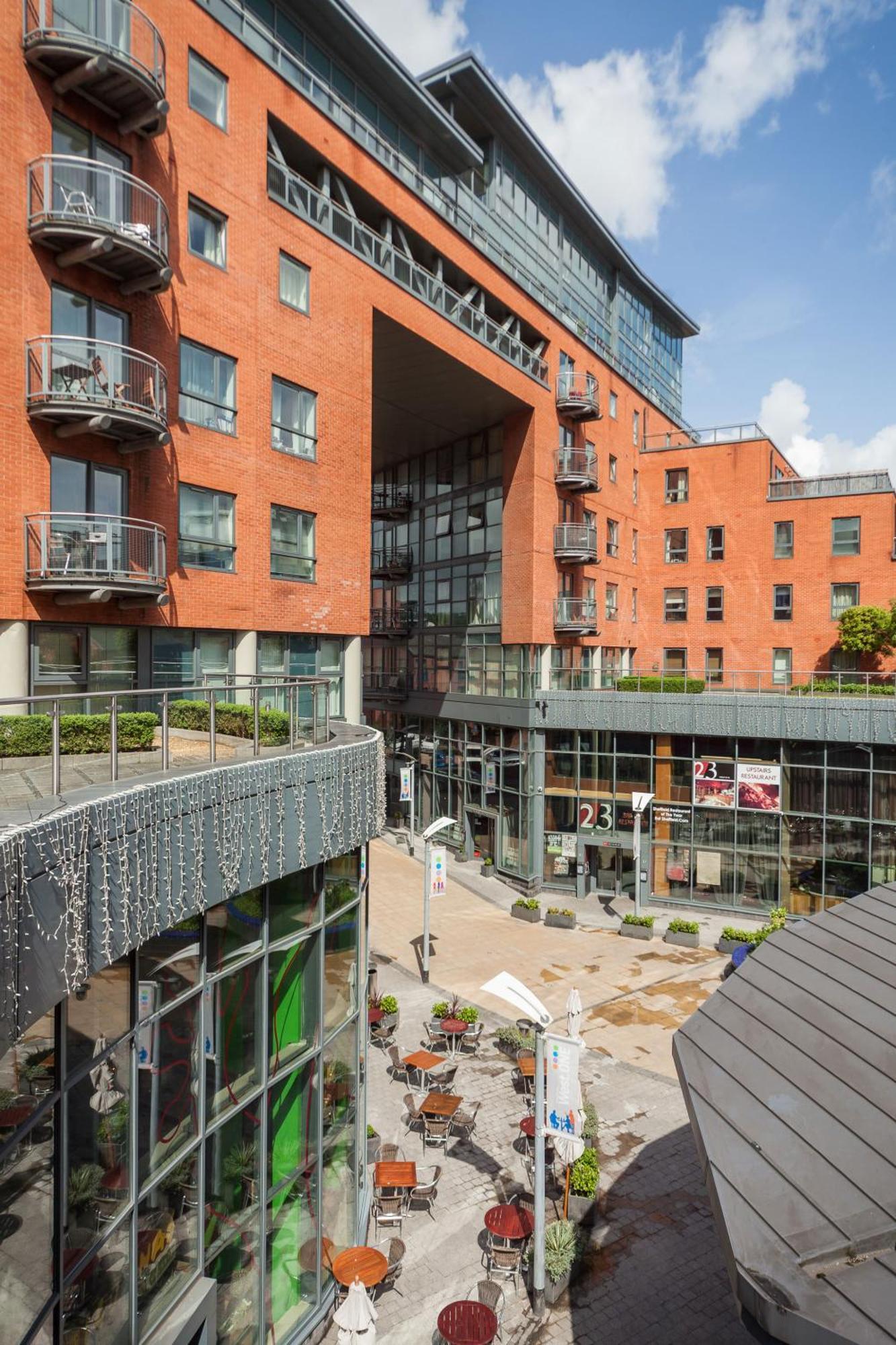 Kspace @ West One Sheffield Bagian luar foto